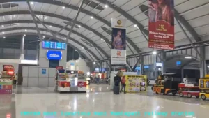 INDIAN most luxurious Rani Kamlapati railway Station